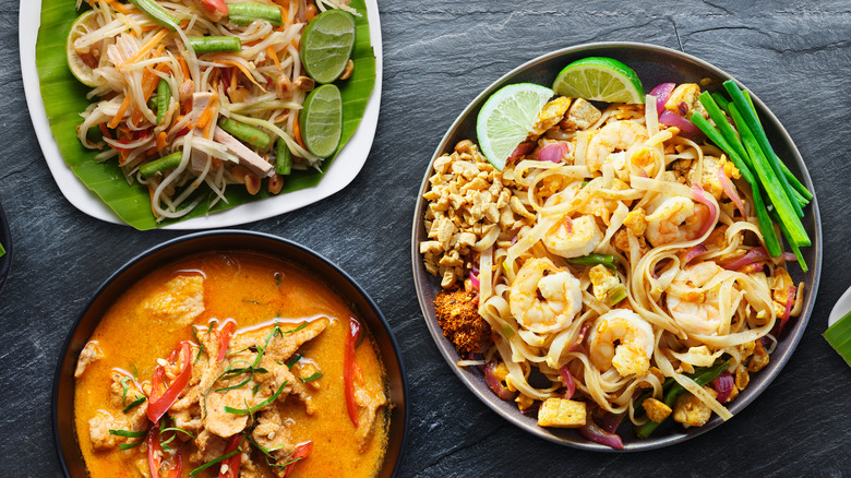 Pad thai with papaya salad and thai curry