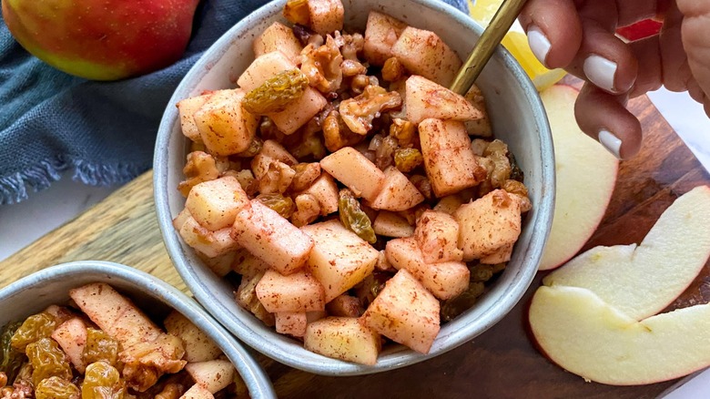 charoset in bowl