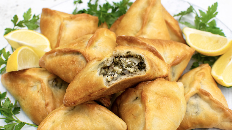 Spinach fatayers on serving platter