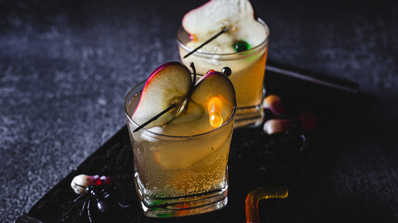 Two cocktails on a tray