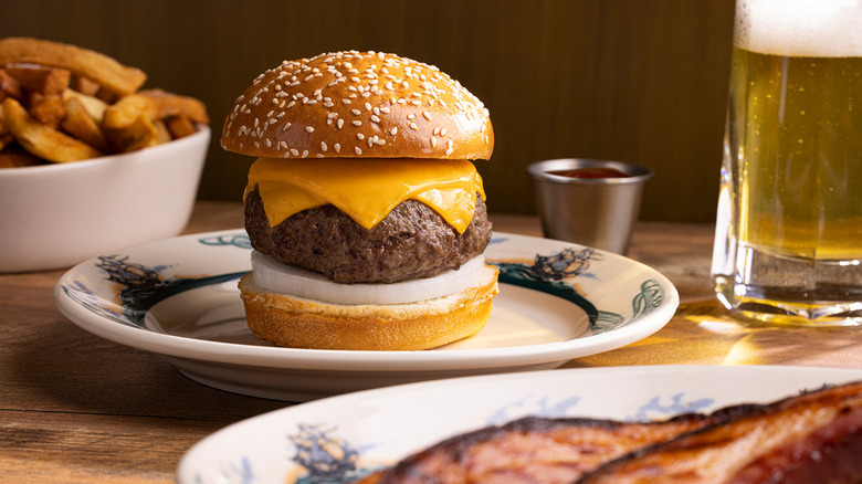 Peter Luger hamburger fries beer