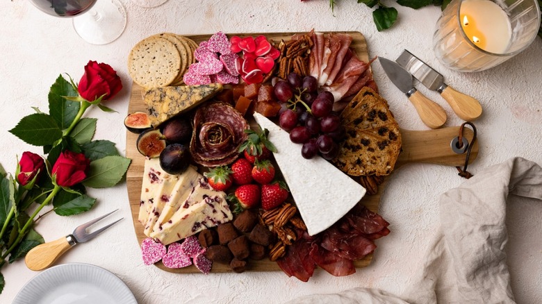 valentine's day charcuterie board