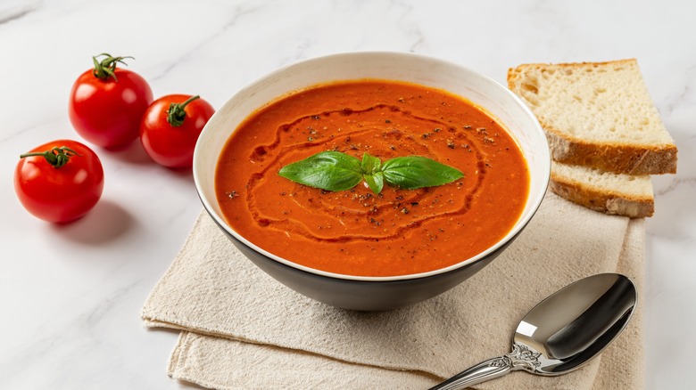 vegan tomato soup