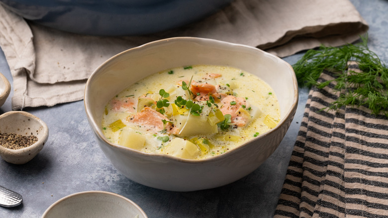 smoked salmon and leek soup