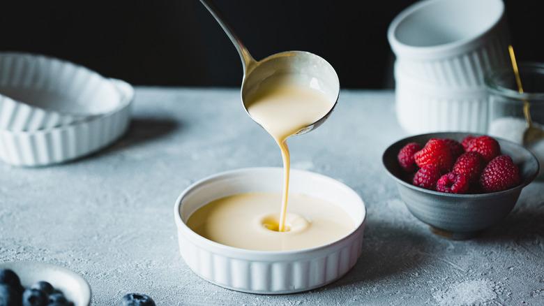 chef preparing crème brûlée