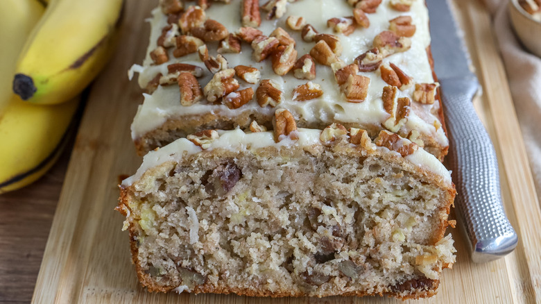 sliced hummingbird bread on a cutting board