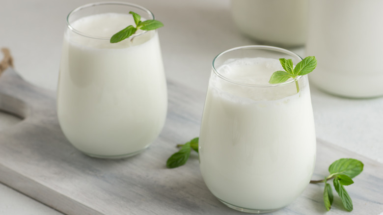 glasses of ayran