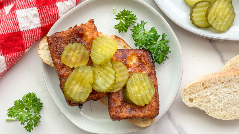 hot tofu with pickles