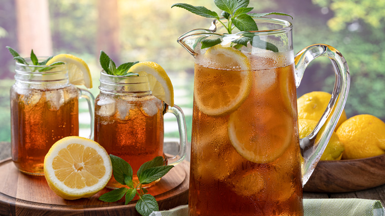 Pitcher and glasses of iced tea 