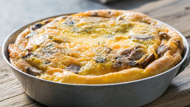 mushroom fritatta in cake pan