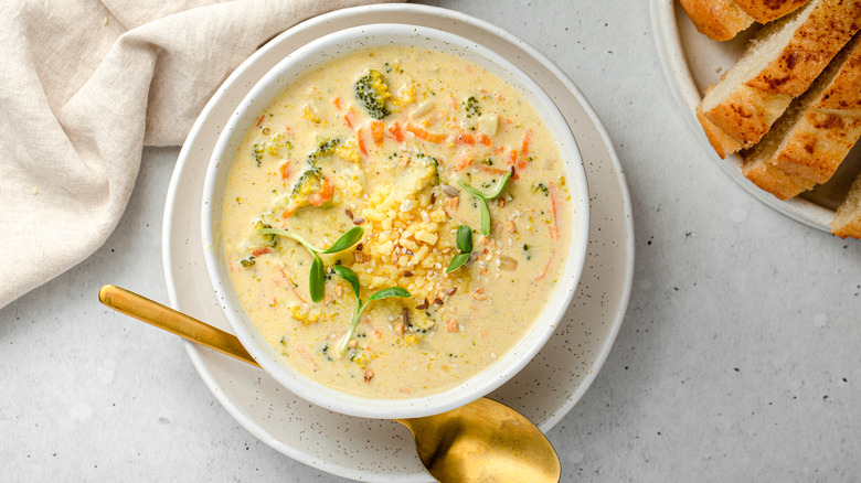 broccoli cheddar cheese soup